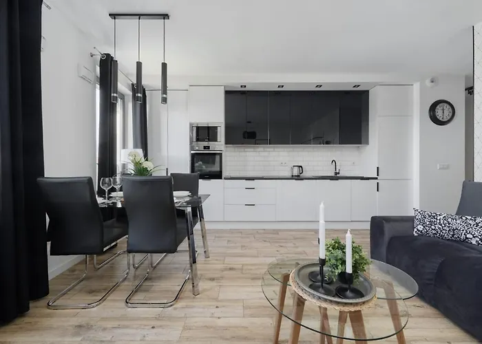 Chique For A Big Family With 2 Parking Spaces By Renters * Vratislav