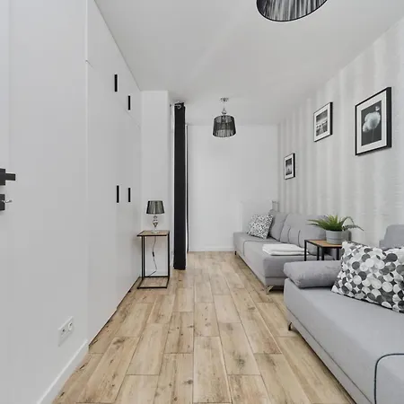 Appartement Chique For A Big Family With 2 Parking Spaces By Renters