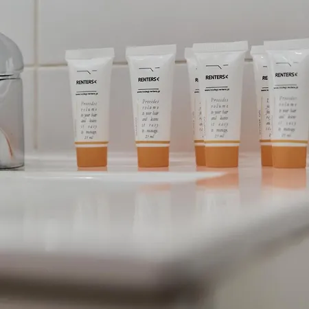 Appartement Chique For A Big Family With 2 Parking Spaces By Renters Wrocław