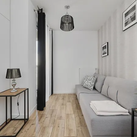 Chique For A Big Family With 2 Parking Spaces By Renters Appartement