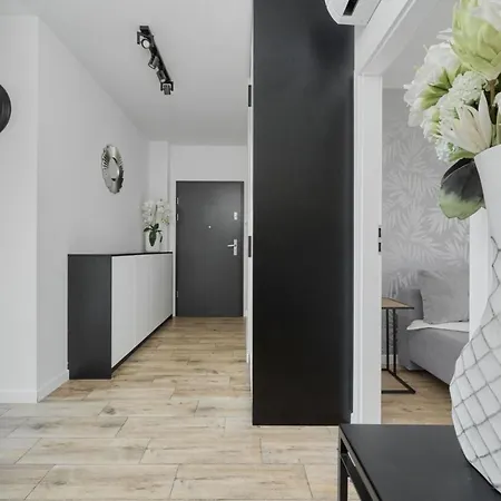 Chique For A Big Family With 2 Parking Spaces By Renters Appartement