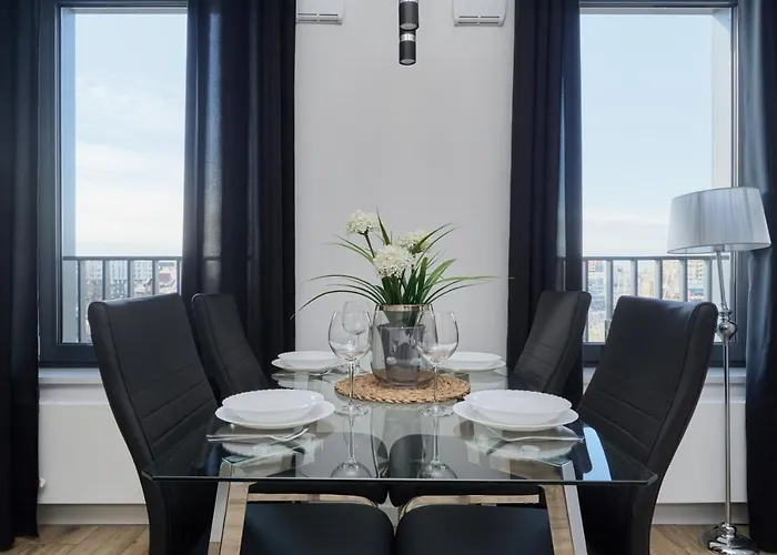 Chique For A Big Family With 2 Parking Spaces By Renters Appartamento Breslavia